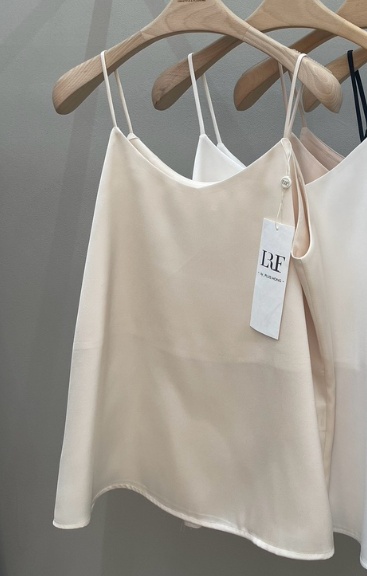 PLUS HONG-P韓國直郵實拍女裝新品休閑職業人氣吊帶背心LORA FAMILY/PLUS HONG吊帶/背心