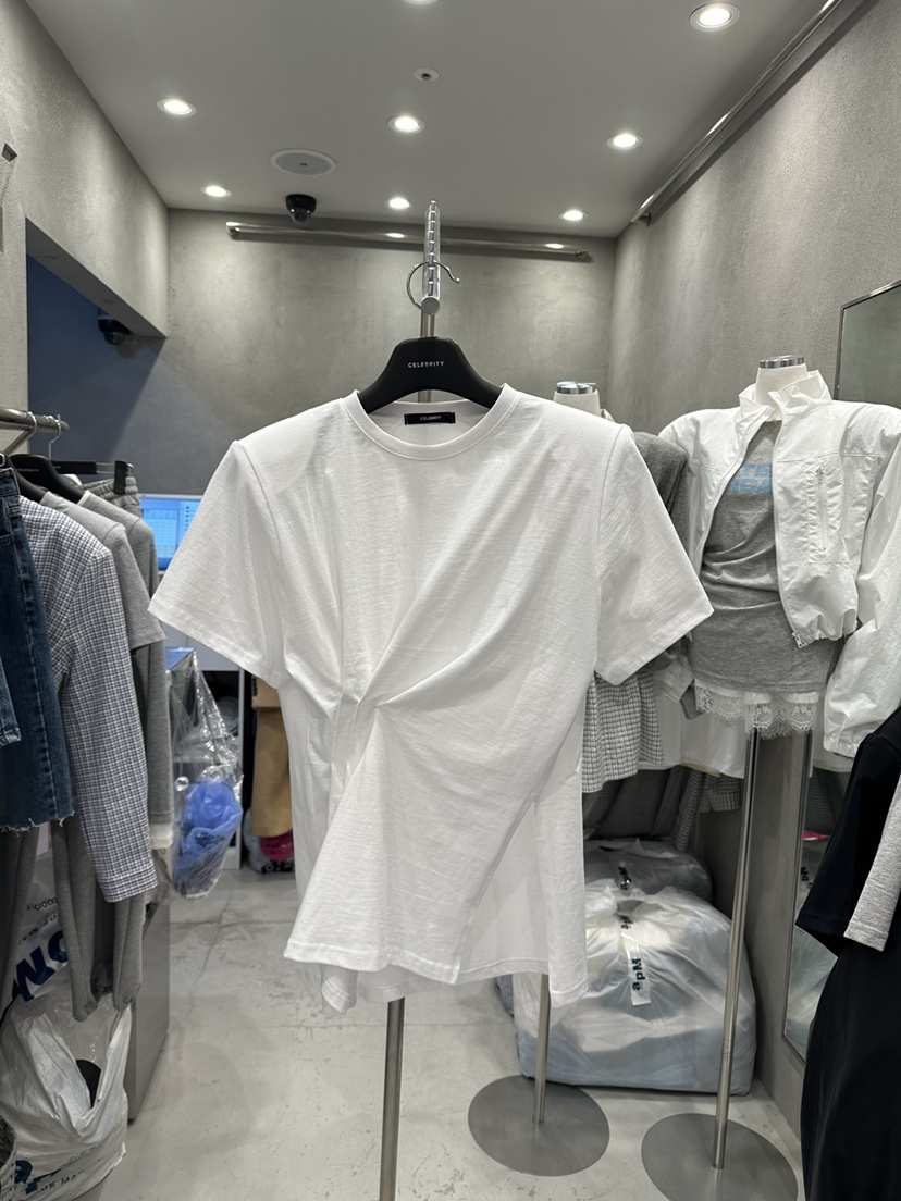 CELEBRITY-A韓國代購女裝新品時尚職業26春夏真品人氣T恤CELEBRITY-AT恤