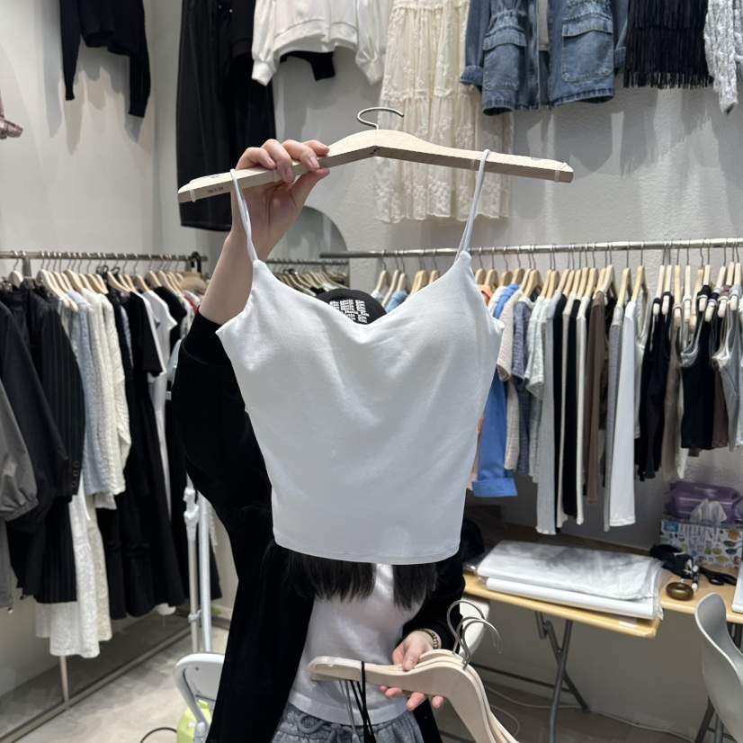 HOT PLACE/DREAM GIRIS/HOT ISSUE韓國代購女裝新款職業吊帶背心HOT PLACE/DREAM GIRIS/HOT ISSUE吊帶/背心