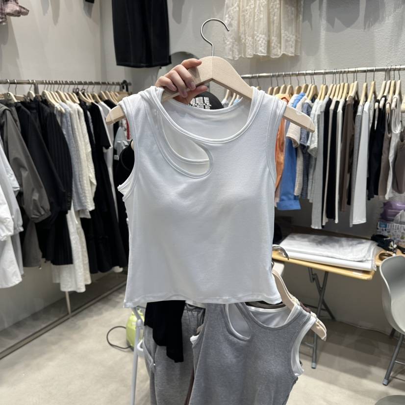 HOT PLACE/DREAM GIRIS/HOT ISSUE韓國東大門代購女士新款推薦吊帶背心假兩件HOT PLACE/DREAM GIRIS/HOT ISSUE吊帶/背心