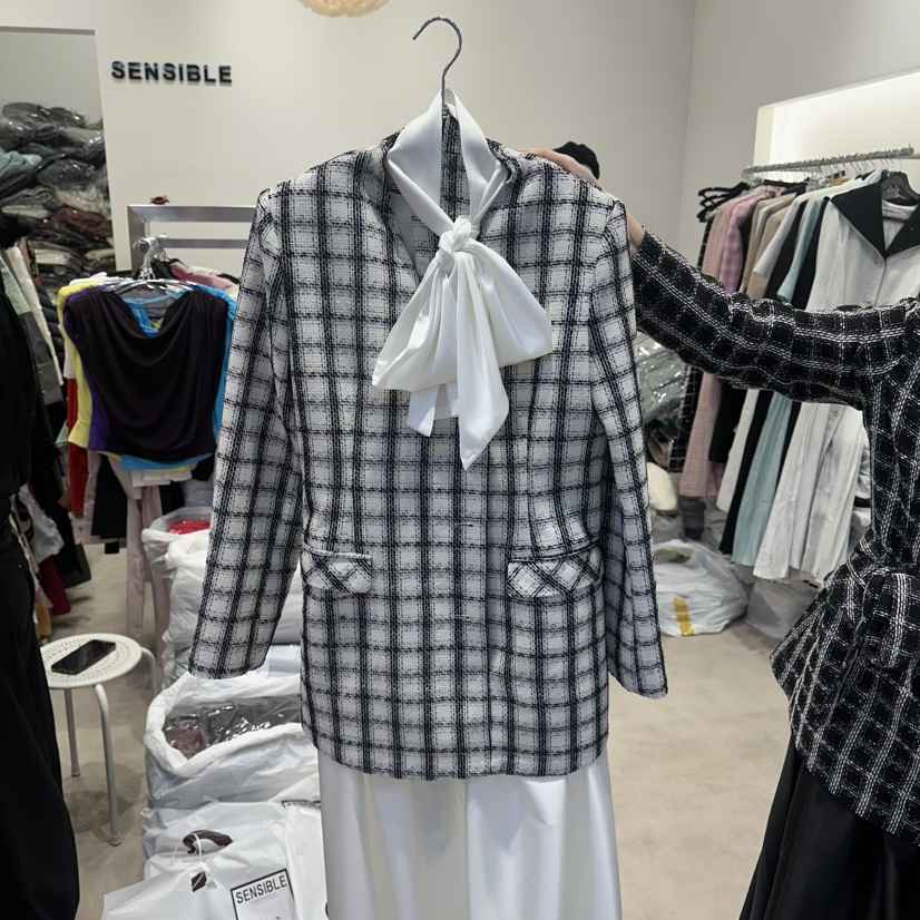 SENSIBLE-S韓國直郵實拍女裝新品時尚夾克含腰帶套裝圍巾SENSIBLE夾克