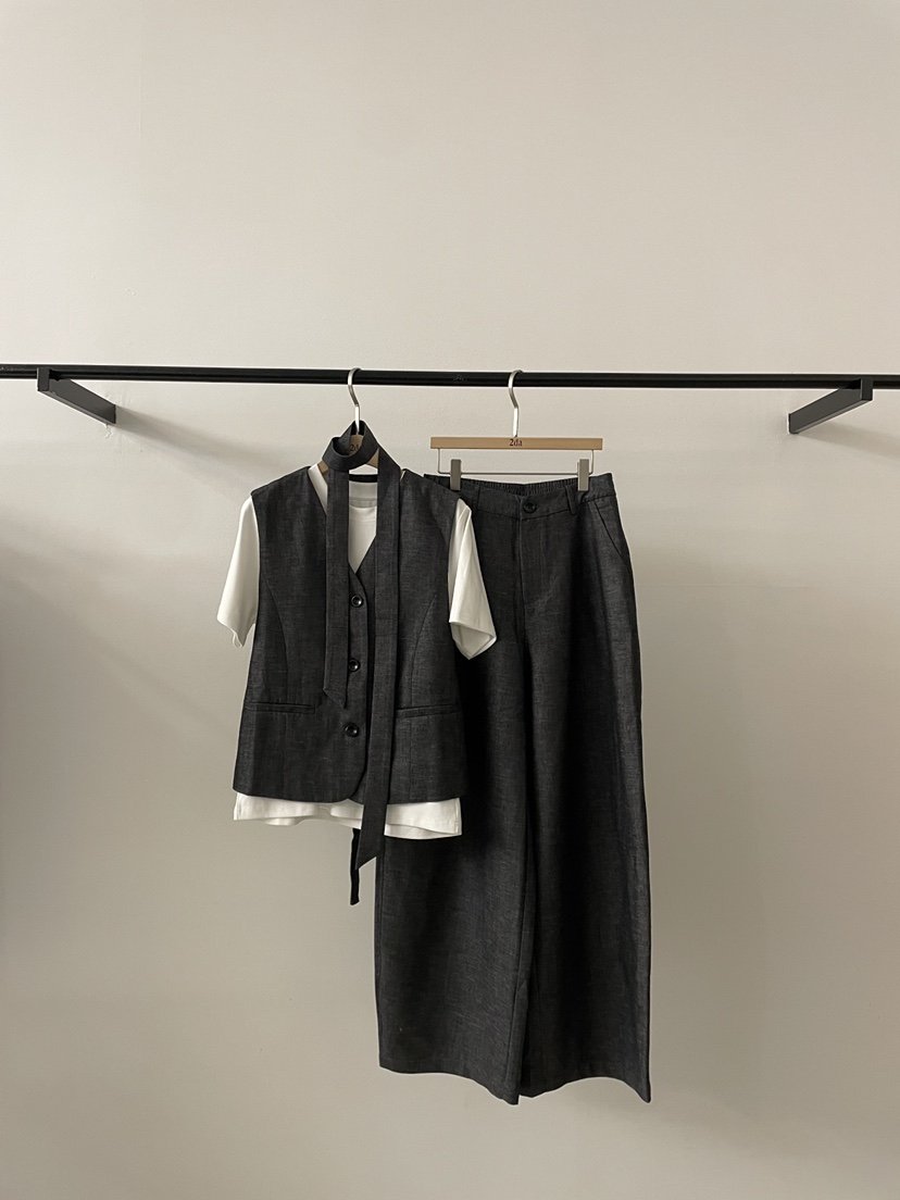 2DA/DARIMI-P韓國東大門代購女裝新品人氣套裝三件套含脖帶2DA/DARIMI-P套裝