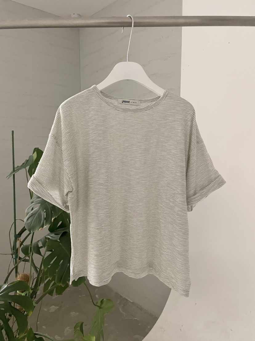 URBANE cloth韓國東大門代購女裝新品時尚26春夏推薦T恤URBANE clothT恤