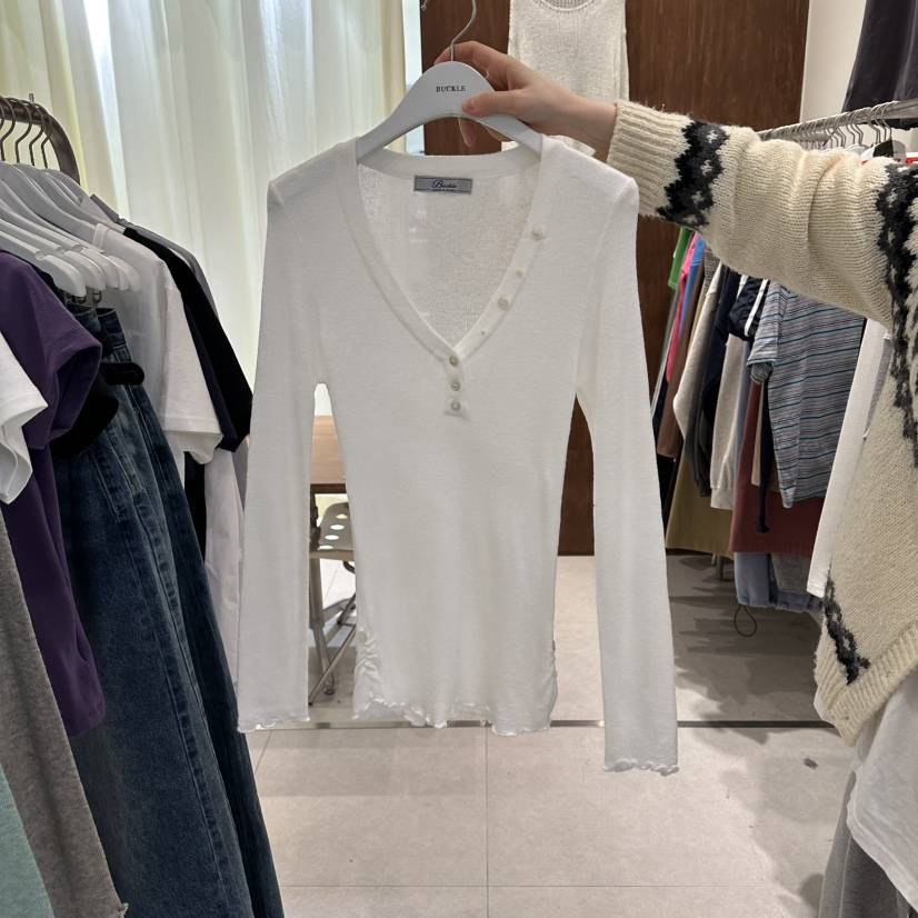 BUCKLE韓國東大門代購女士新品人氣推薦休閑時尚針織衫V領BUCKLE針織衫
