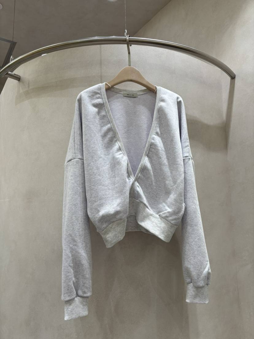 WHO IS SHE韓國代購女士新品26春夏時尚推薦衛衣不含內搭WHO IS SHE衛衣