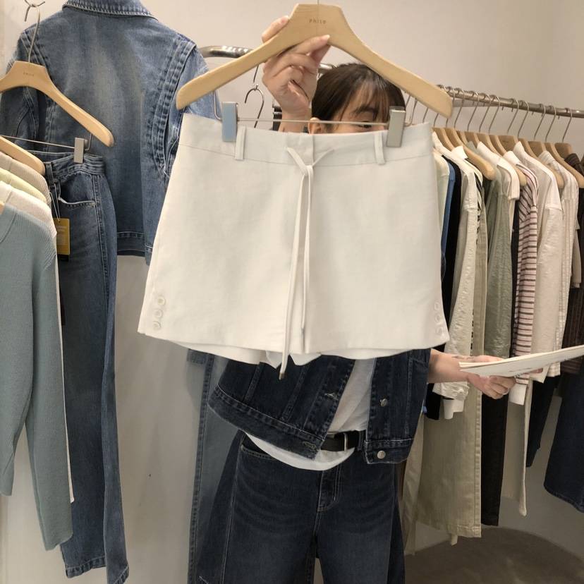 PHILO韓國直郵實拍女士新款時尚26春夏熱賣人氣職業短褲紐扣PHILO短褲