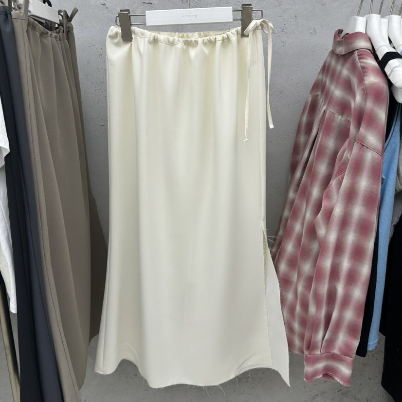 SIXTEEN韓國直郵女士新款推薦熱賣時尚26春夏休閑職業長裙SIXTEEN長裙