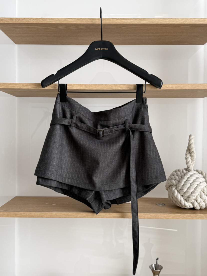 LARCENCICL/BESO韓國代購女士新品休閑推薦人氣職業裙褲LARCENCICL/BESO裙褲