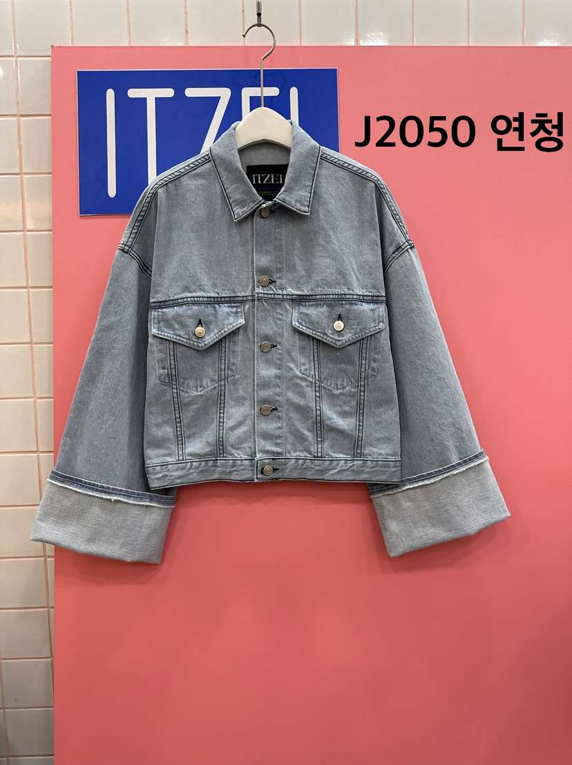 ITZEL東大門實拍女裝新品推薦26春夏休閑時尚人氣熱賣夾克ITZEL夾克