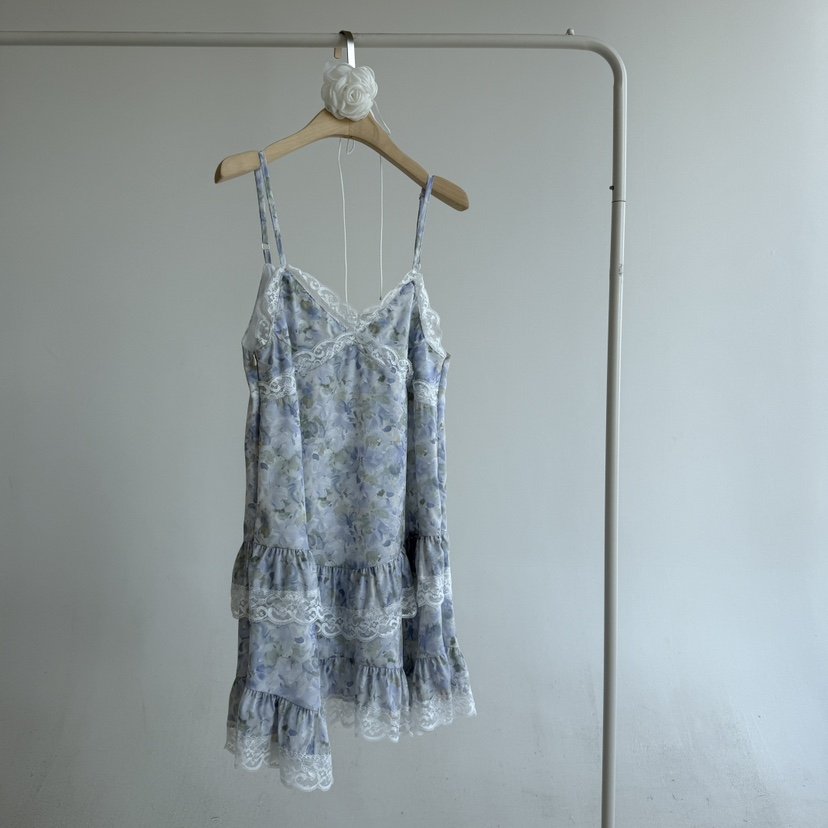 JENNY 1976韓國直郵實拍女裝新款推薦連衣裙不含項鏈花朵JENNY 1976連衣裙