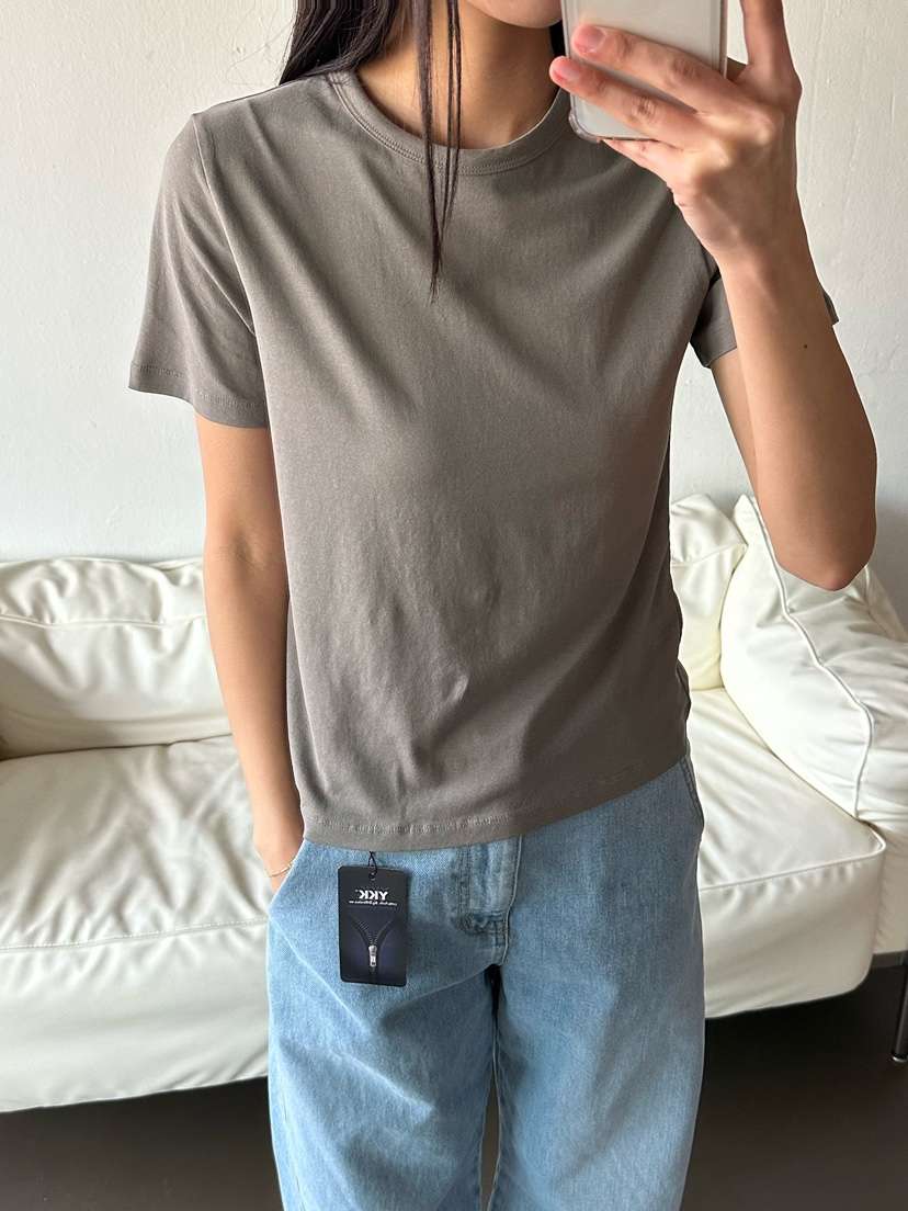 LE VASE韓國直郵實拍女士新品職業熱賣人氣推薦26春夏T恤LE VASET恤