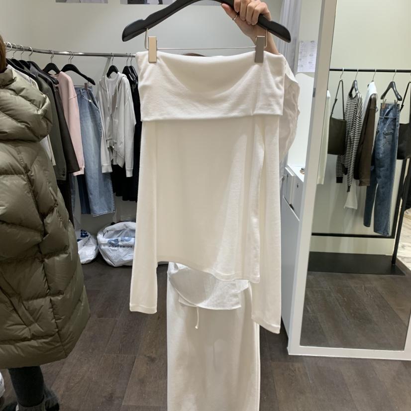 OURIN/THIS IS韓國東大門直郵女裝新品26春夏長袖T恤露肩OURIN/THIS IS長袖T恤