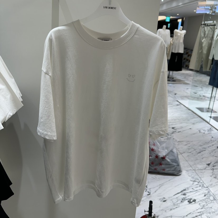 LOW MOMENT韓國代購女裝新品職業休閑26春夏時尚熱賣T恤LOW MOMENTT恤