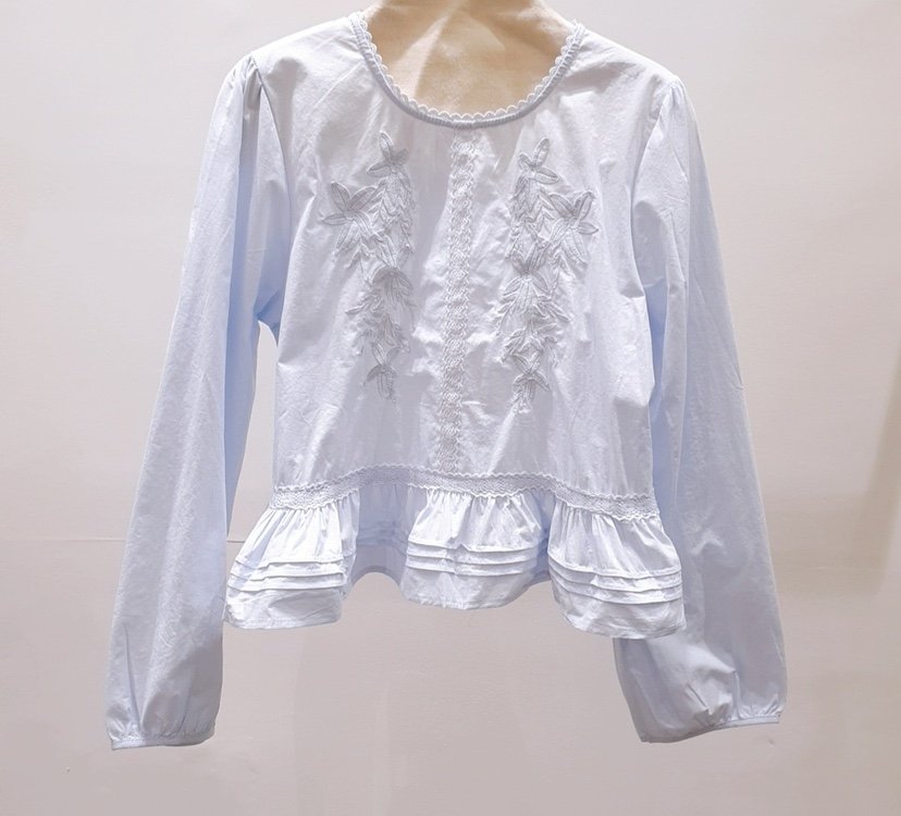 AWESOME-P韓國直郵實拍女士新品人氣推薦襯衫蕾絲衫刺繡AWESOME-P襯衫/蕾絲衫