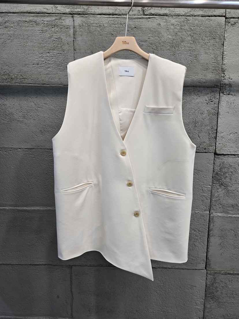 10CC韓國直郵實拍女士新品推薦時尚26春夏熱賣人氣職業馬甲10CC馬甲