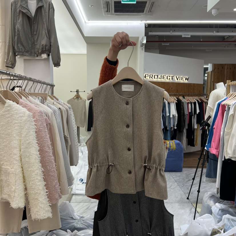 MADEMOISELL韓國東大門直郵女裝新款休閑26春夏熱賣職業馬甲MADEMOISELL馬甲