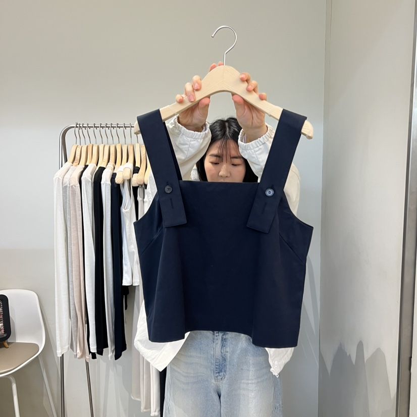 OUTRENE韓國東大門直郵女士新品26春夏人氣推薦熱賣吊帶背心OUTRENE吊帶/背心