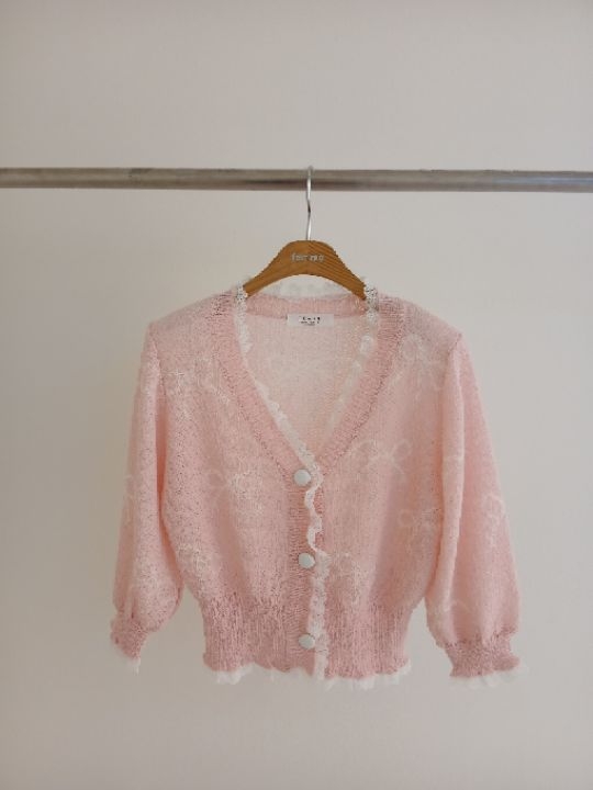 FEMME東大門直郵女裝新款休閑時尚針織衫荷葉邊刺繡蕾絲開衫FEMME針織衫