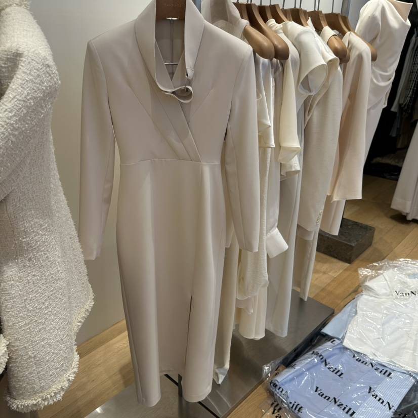 VAN NZILL韓國直郵女士新款時尚26春夏休閑推薦真品連衣裙VAN NZILL連衣裙