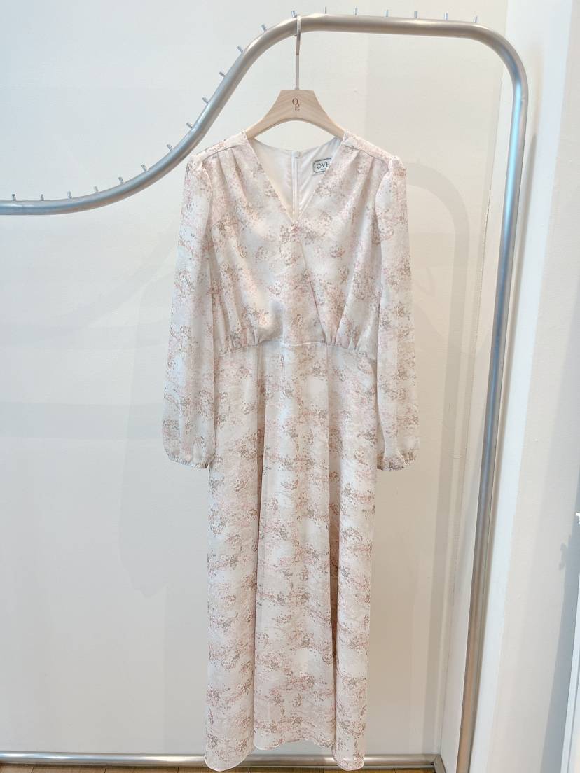 OVE韓國直郵實拍女士新品人氣休閑熱賣職業時尚連衣裙V領OVE連衣裙