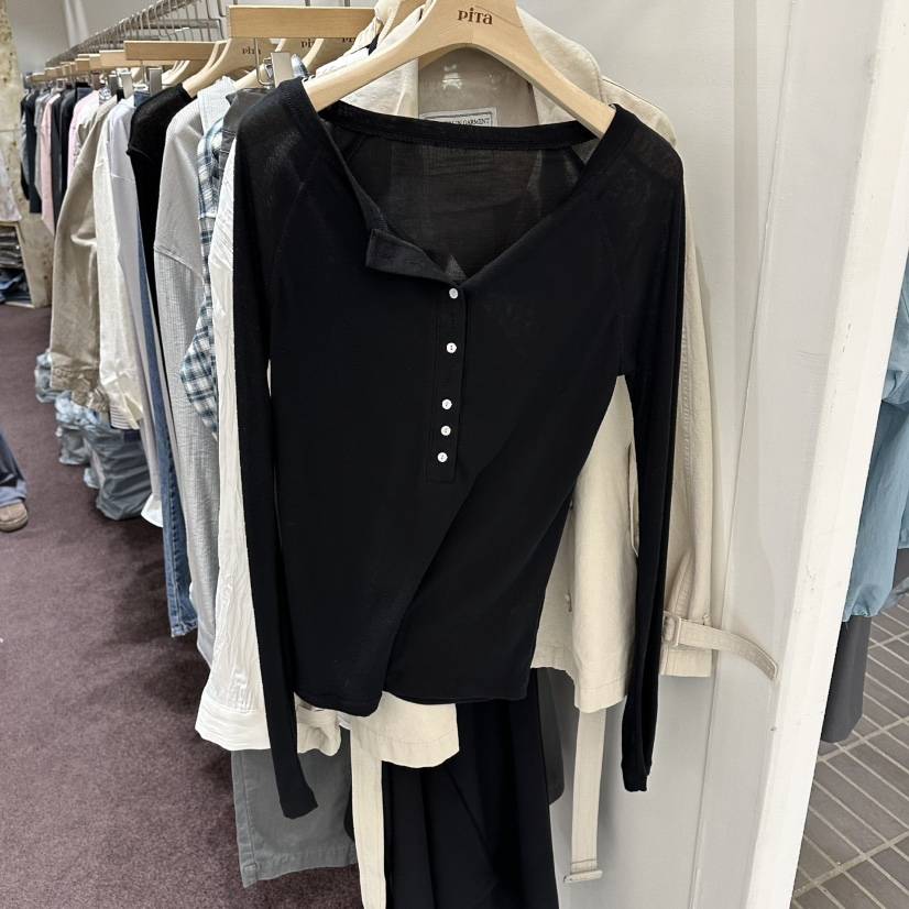 PITA/THEVERLIN韓國直郵女裝新款熱賣長袖T恤不含內搭單排扣船領PITA/THEVERLIN長袖T恤