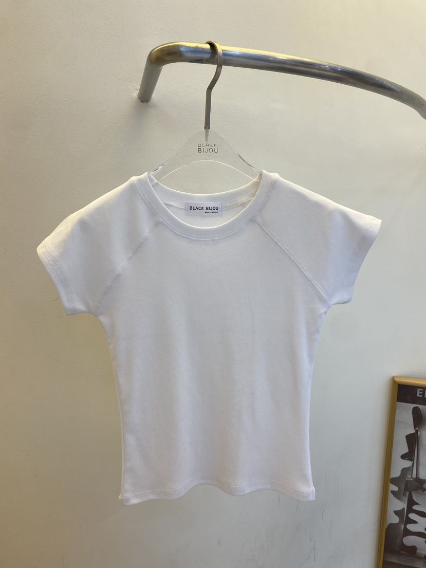 BLACK BIJOU韓國直郵女士新款職業人氣推薦時尚休閑26春夏T恤BLACK BIJOUT恤