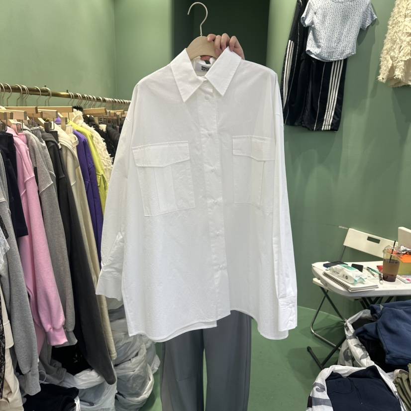 ROMANTIC NEWYORK韓國代購女士新品職業26春夏襯衫蕾絲衫ROMANTIC NEWYORK襯衫/蕾絲衫