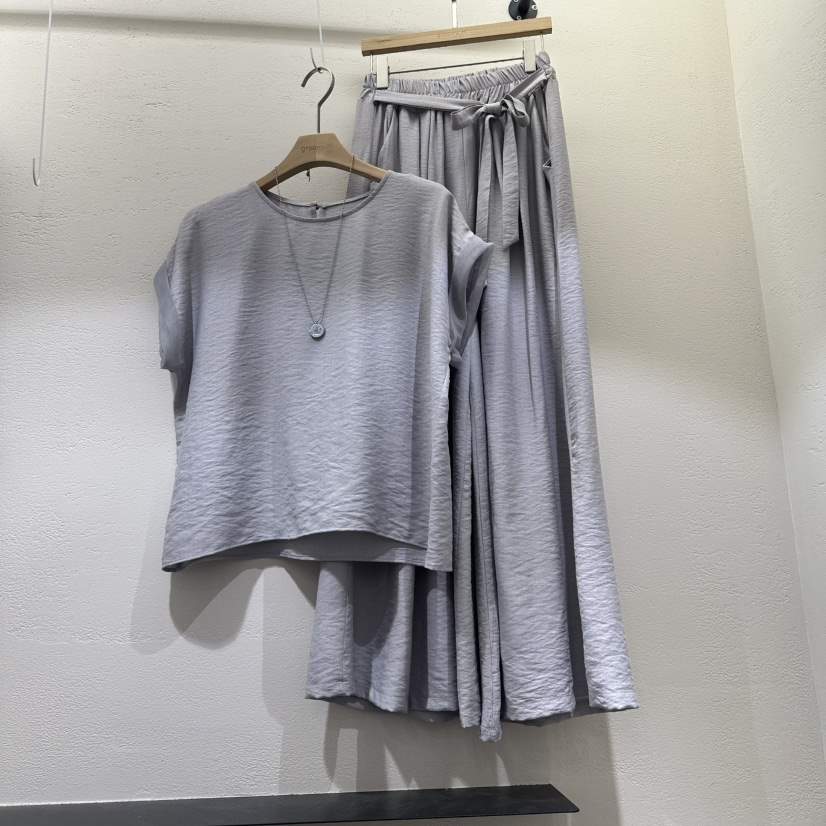 HOLYBANANA東大門實拍女裝新款熱賣真品時尚人氣套裝兩件套groovy.H/HOLYBANANA套裝