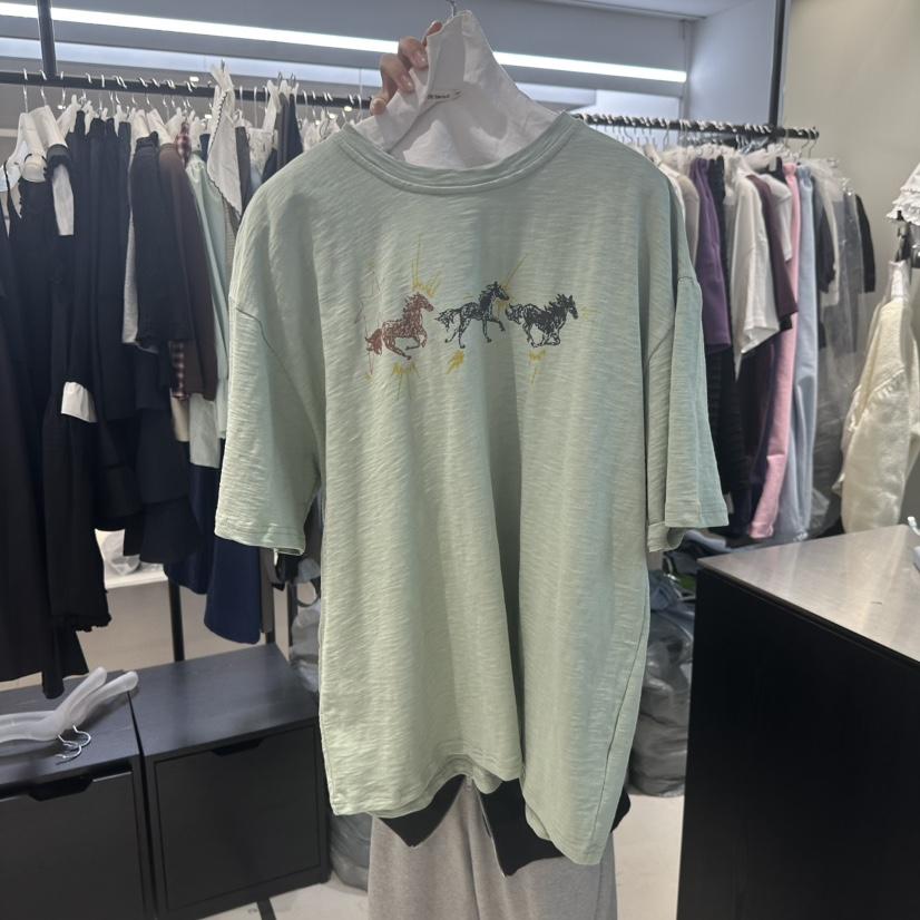 OLI SEOUL東大門實拍女裝新品人氣26春夏熱賣職業真品T恤OLI SEOULT恤