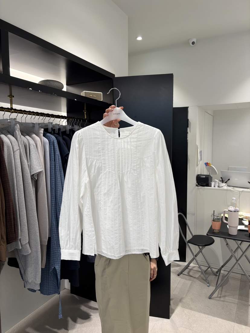 CREAM-P韓國代購女士新款推薦人氣時尚26春夏襯衫蕾絲衫褶裥CREAM-P襯衫/蕾絲衫