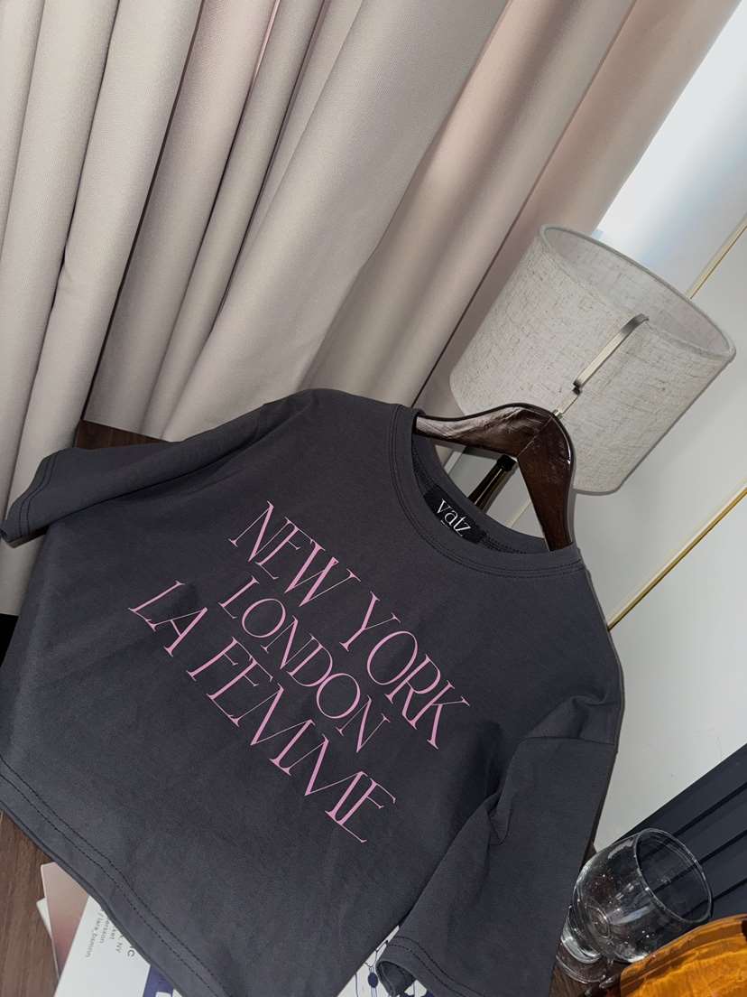 바츠東大門直郵女裝新品熱賣真品職業26春夏休閑推薦時尚T恤VatzT恤