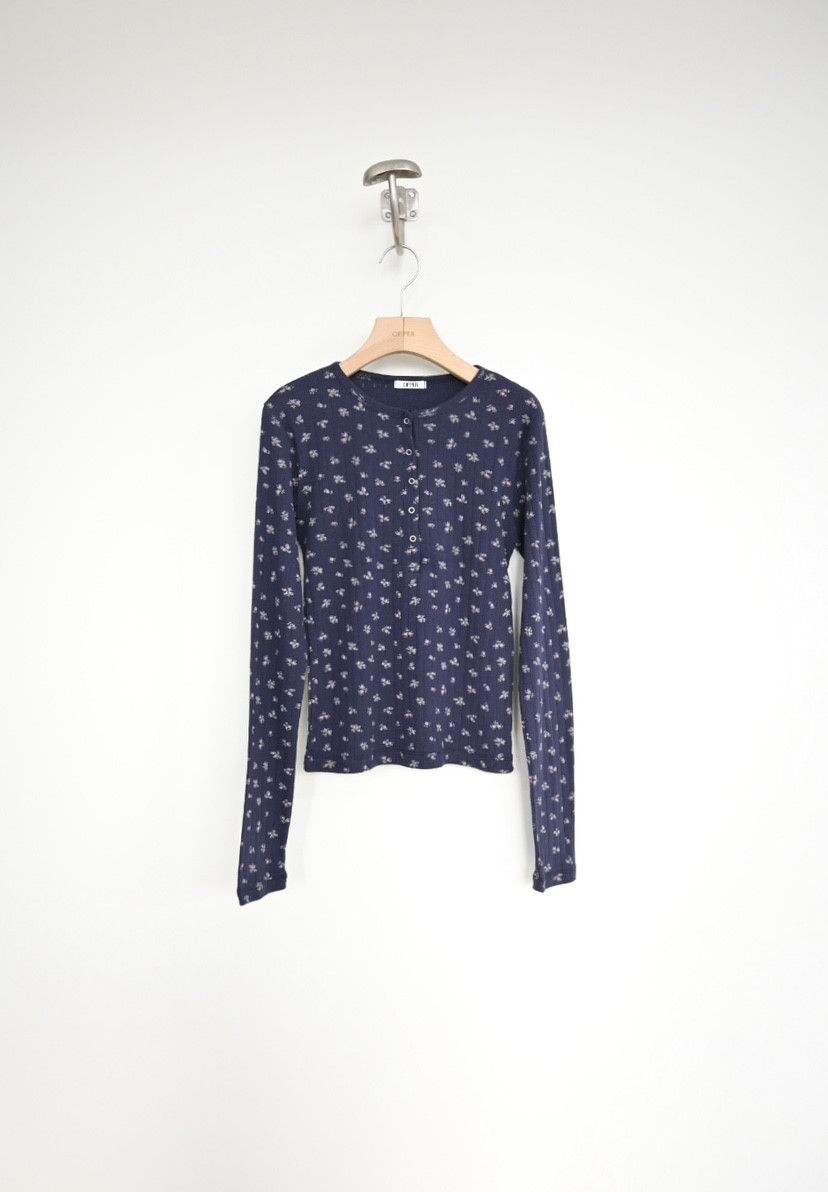 OP PER東大門代購女士新款推薦時尚休閑26春夏長袖T恤花朵OPPER-simplebeige長袖T恤