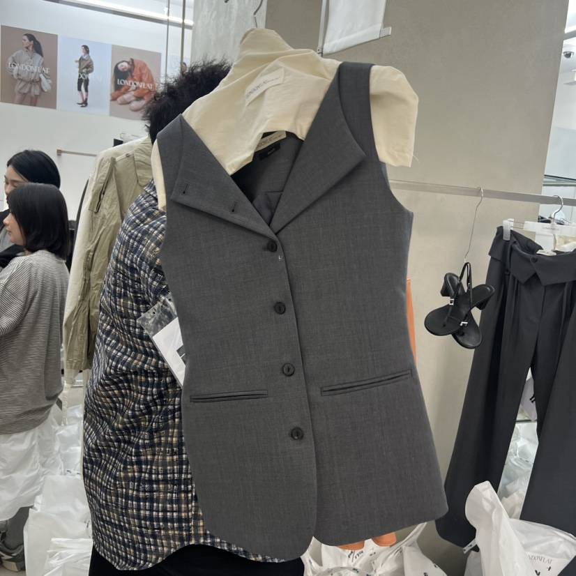 LONDON FLAT韓國代購女士新品職業熱賣推薦休閑時尚馬甲LONDON FLAT馬甲