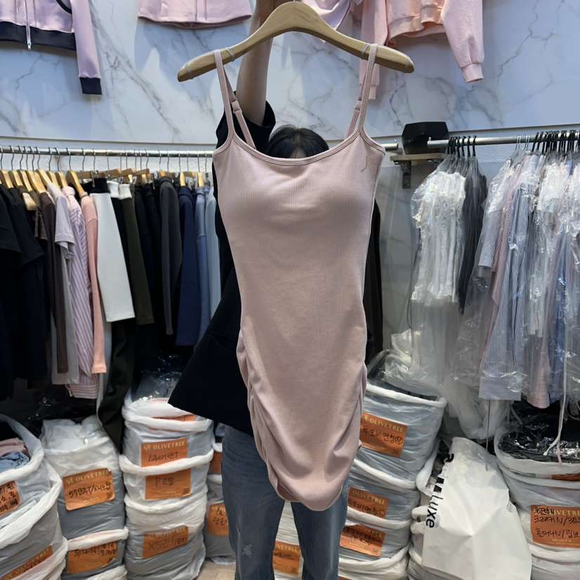 OLIVE TrEE韓國東大門直郵女裝新款推薦休閑職業連衣裙褶皺OLIVE TrEE連衣裙