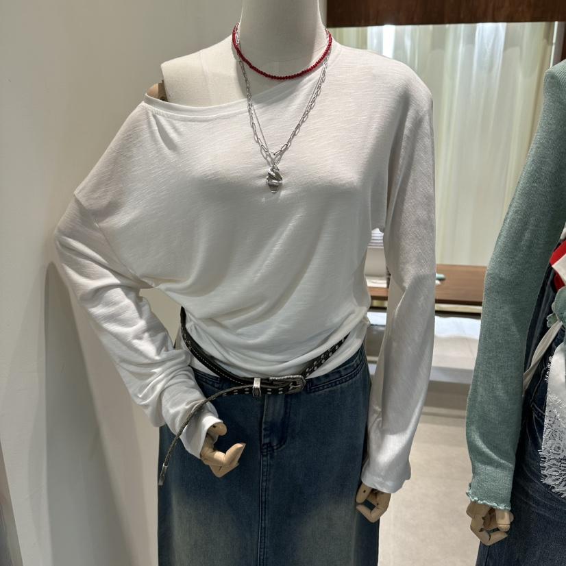 BUCKLE韓國代購女士新品熱賣職業長袖T恤不含項鏈褶皺露肩BUCKLE長袖T恤