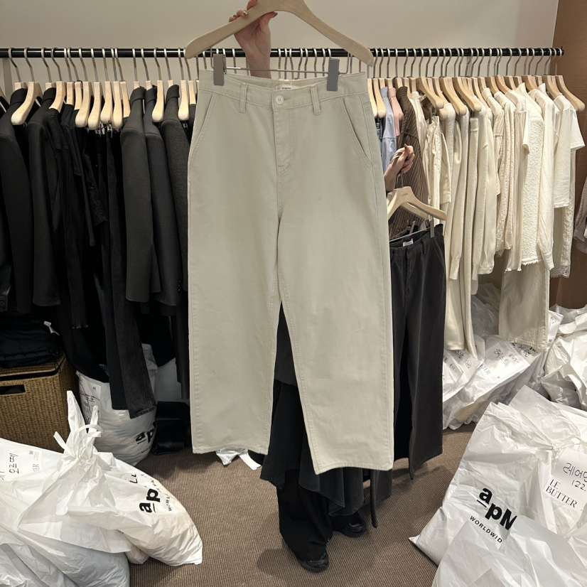 LE BUTTER韓國直郵實拍女士新品時尚推薦人氣職業休閑短褲LE BUTTER短褲