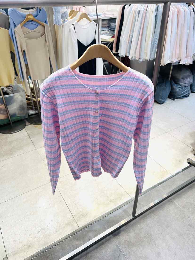 BLACK NOTE韓國東大門代購女裝新款職業推薦時尚人氣針織衫BLACK NOTE針織衫