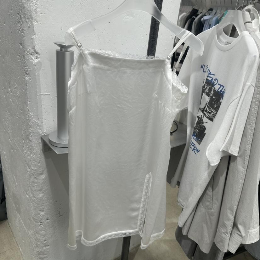 HELVETICA韓國東大門代購女裝新款26春夏推薦熱賣人氣連衣裙HELVETICA連衣裙