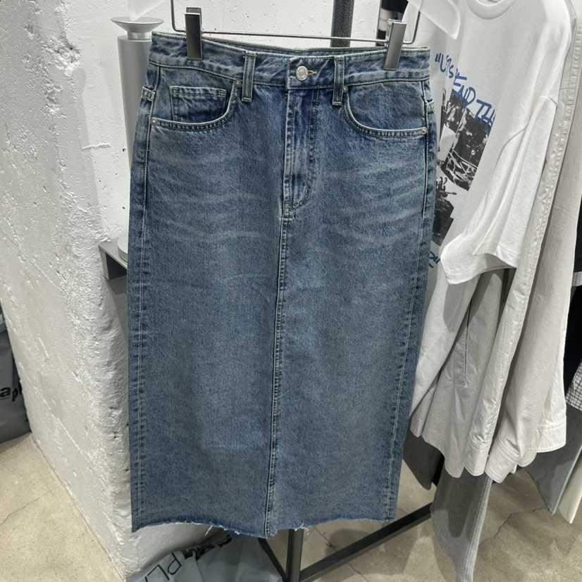 HELVETICA韓國東大門直郵女裝新品職業26春夏休閑時尚長裙HELVETICA長裙