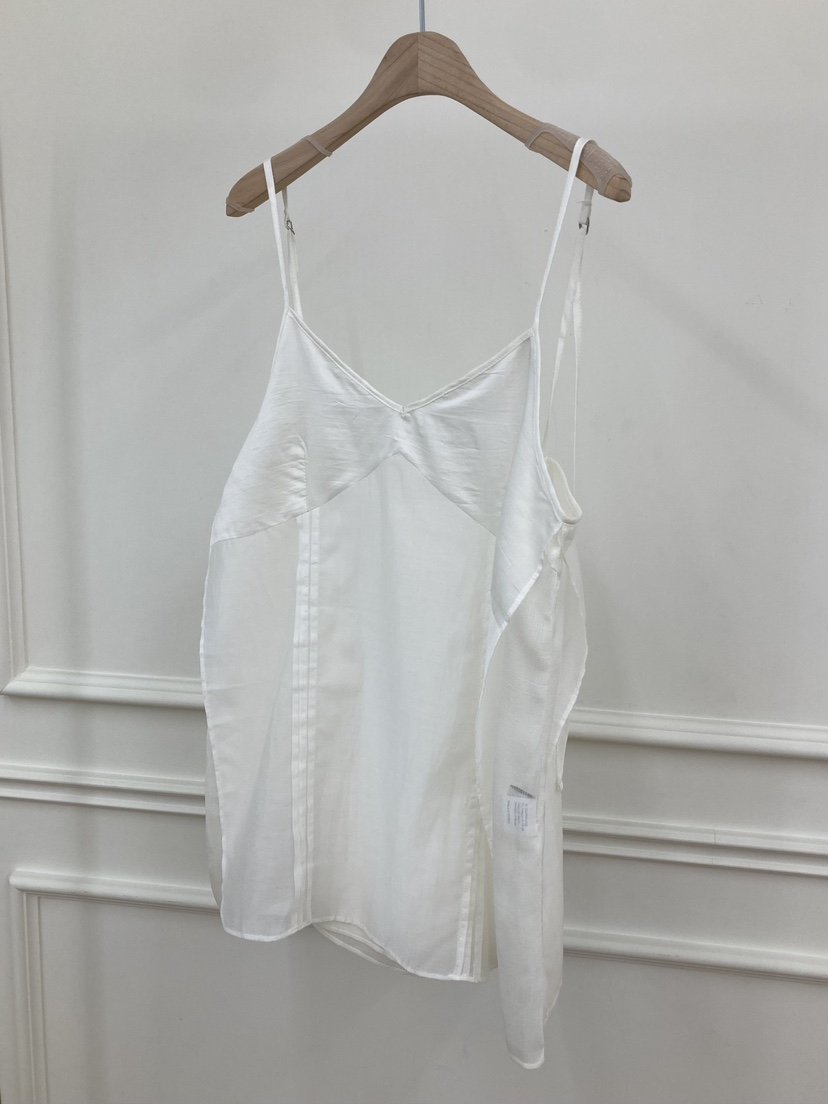 ROUGH韓國直郵女士新款休閑職業26春夏人氣時尚吊帶背心褶裥ROUGH吊帶/背心