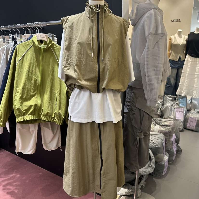 DAILY MOMENT韓國東大門直郵女士新品推薦職業套裝兩件套DAILY MOMENT套裝