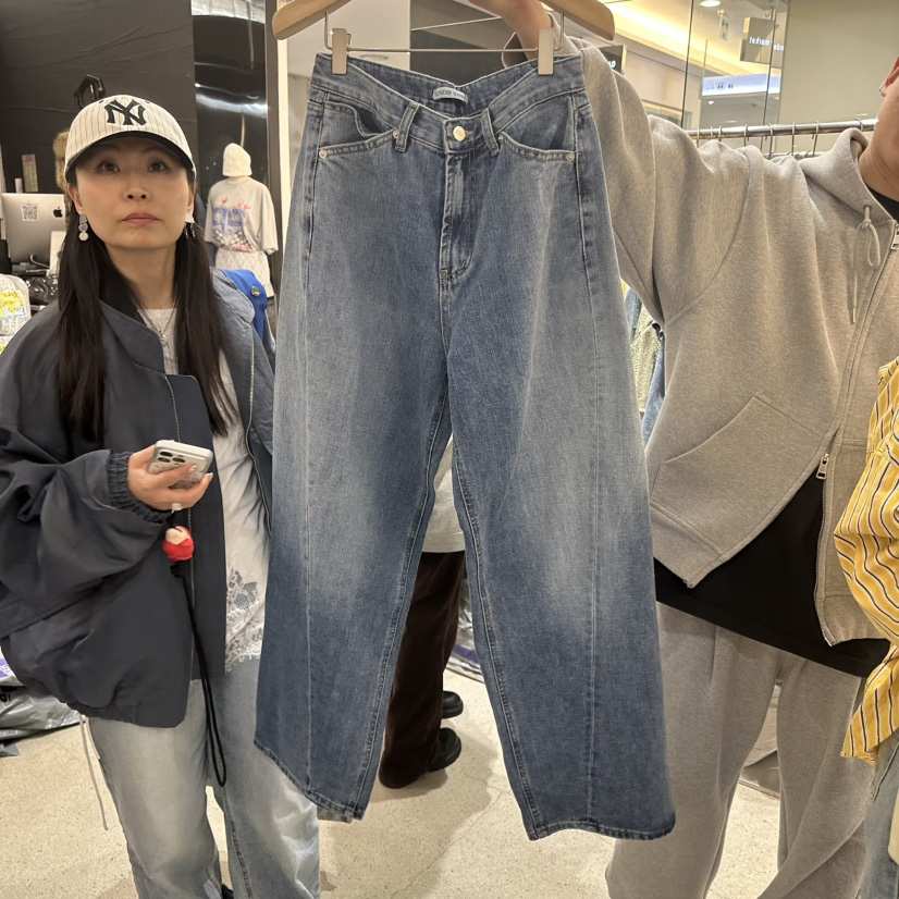 SUNDER MARKET韓國直郵實拍女士新品推薦熱賣人氣牛仔褲SUNDER MARKET牛仔褲