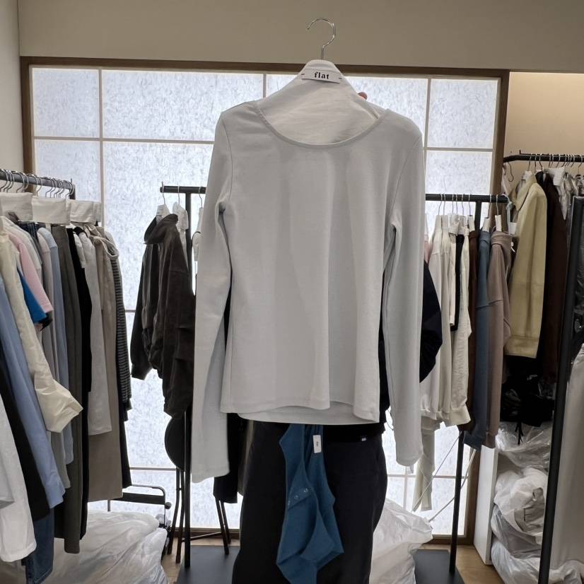 FLAT韓國直郵女士新款人氣26春夏推薦熱賣時尚休閑長袖T恤FLAT長袖T恤