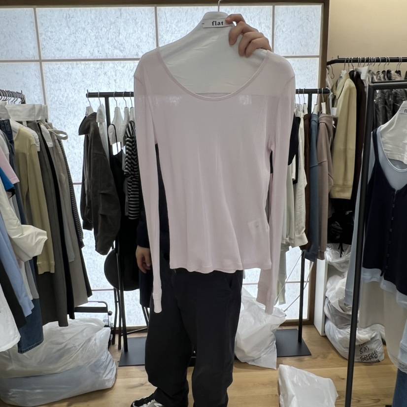 FLAT韓國直郵實拍女士新款26春夏職業人氣時尚熱賣長袖T恤FLAT長袖T恤