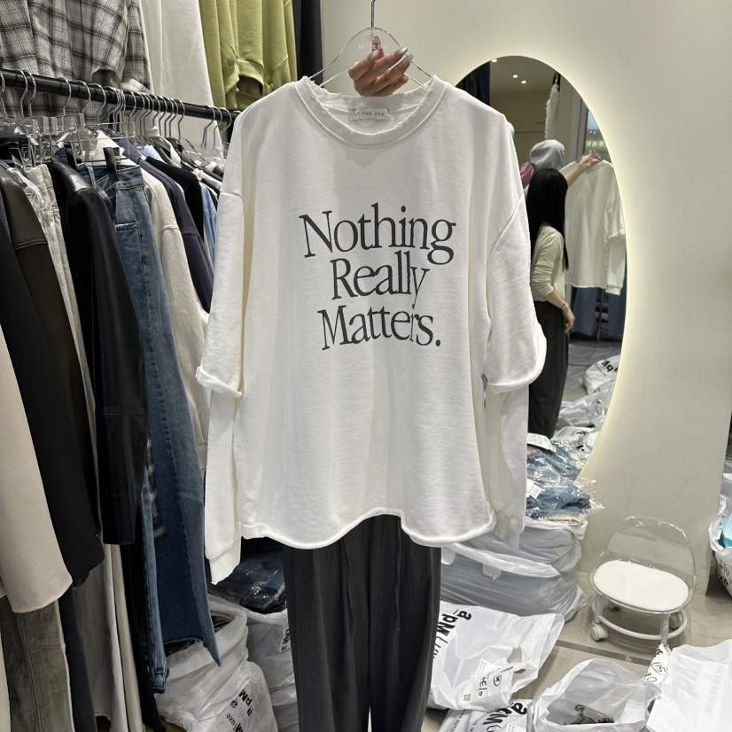 AT THE END韓國東大門代購女裝新品職業時尚推薦熱賣T恤AT THE ENDT恤