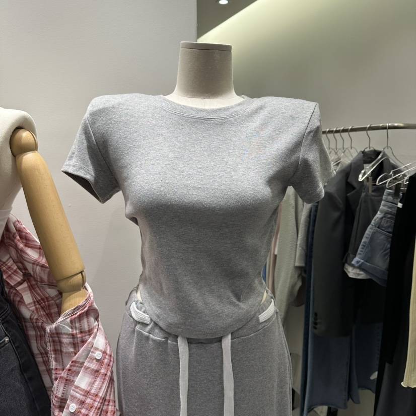 BAIE.38韓國代購女士新款職業熱賣休閑人氣時尚推薦26春夏T恤BAIE.38T恤