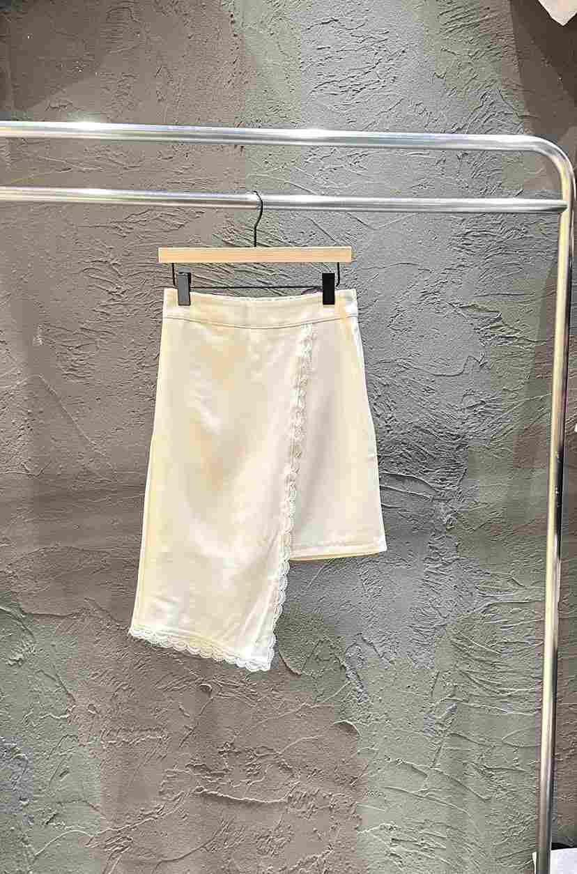 BLACK RIBBON-A韓國代購女士新款熱賣休閑職業短褲蕾絲BLACK RIBBON-A短褲