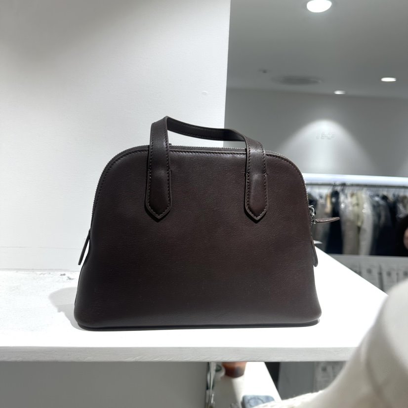 J SHOP韓國直郵女裝新款職業推薦熱賣單肩斜跨包有長肩帶J_SHOP單肩/斜跨包