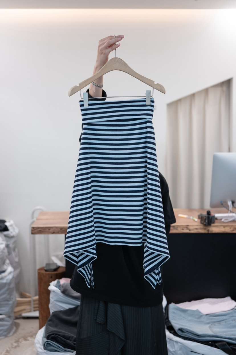 FRIC韓國代購女士新款時尚熱賣26春夏人氣半身裙中短裙條紋FRIC半身裙/中短裙