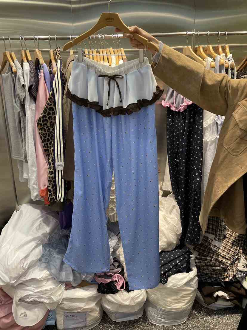 MENDL S韓國直郵女裝新品時尚26春夏職業推薦熱賣裙褲花朵MENDL S裙褲